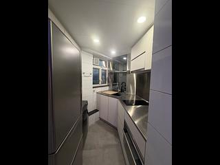 Clear Water Bay - The Beaumount Phase 1 Block 1 04