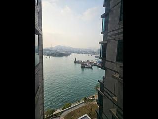 Tai Kok Tsui - The Long Beach 03