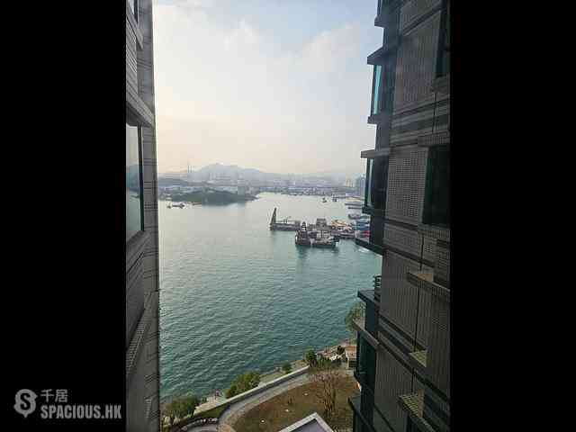 Tai Kok Tsui - The Long Beach 03