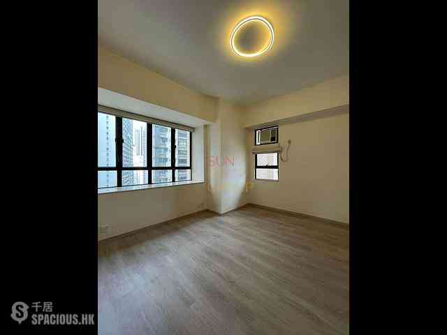 Mid Levels Central - Robinson Heights Block 2 05