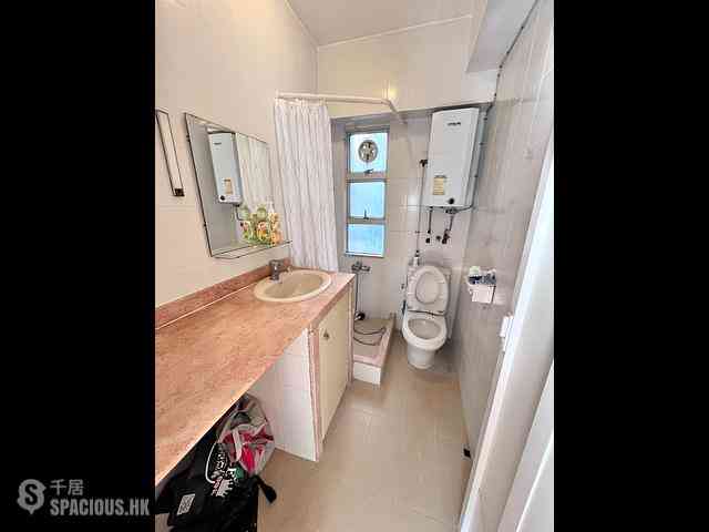Wan Chai - Silvervale Mansion 10