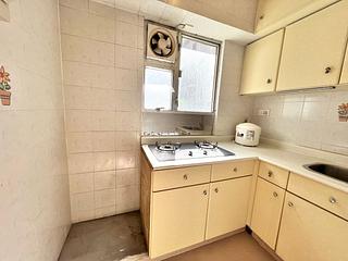 Wan Chai - Silvervale Mansion 11