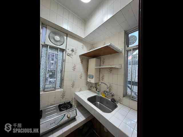Sai Ying Pun - Wing Wah Building 05