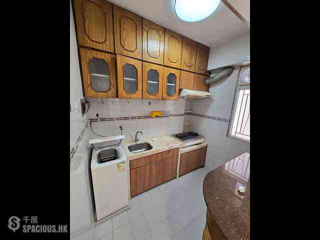 Jordan - Ho Kwan Building 07
