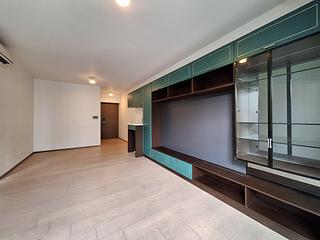 Discovery Bay - Discovery Bay Phase 16 Poggibonsi 02