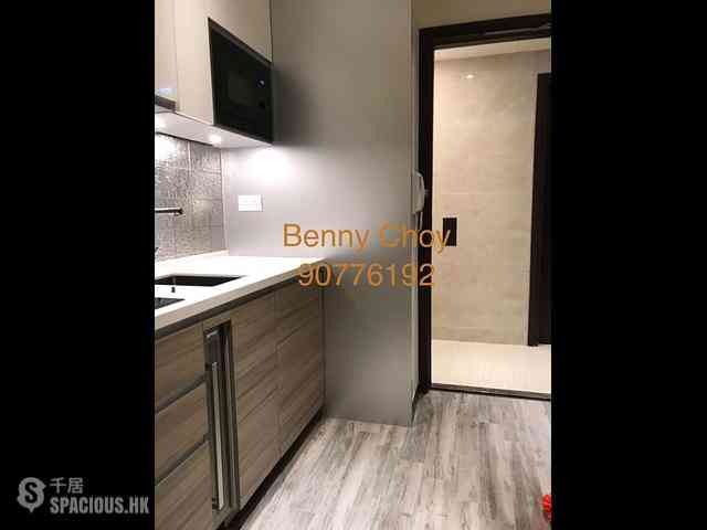 Sheung Wan - AVA128 04