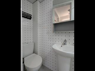Sheung Wan - 242-244A, Queen's Road Central 10
