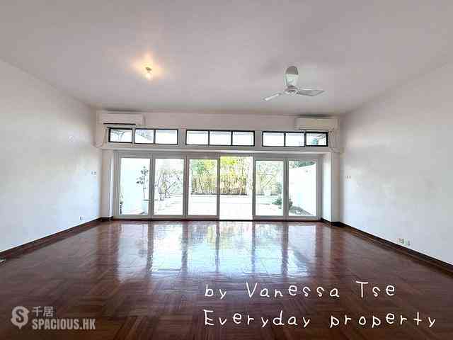 Clear Water Bay - Pan Long Villa 04