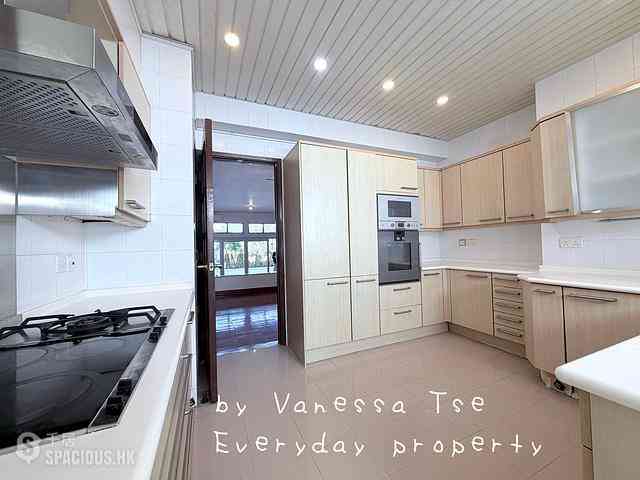 Clear Water Bay - Pan Long Villa 06
