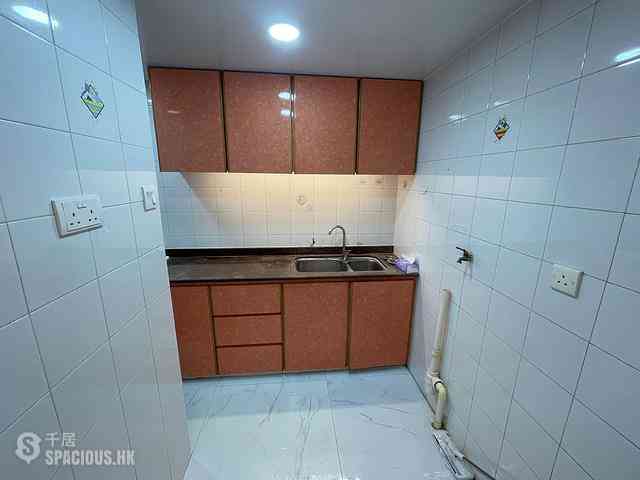 Chai Wan Kok - Joyful Building 07