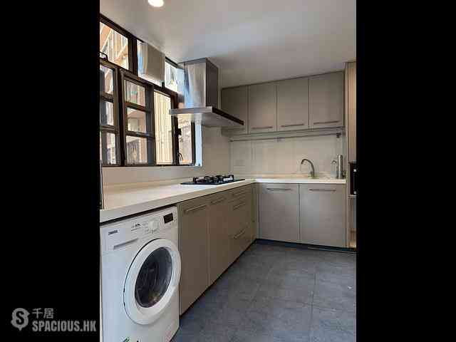 Sai Ying Pun - Ning Yeung Terrace Block A 08