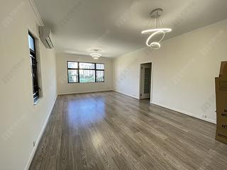 Happy Valley - Villa Rocha Block A 05