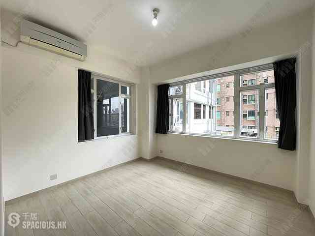 Happy Valley - Winner Building 02