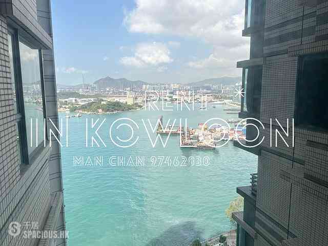 Tai Kok Tsui - The Long Beach 01