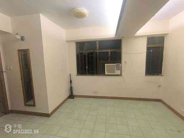 Kwai Chung - Kwai Fook Building 09