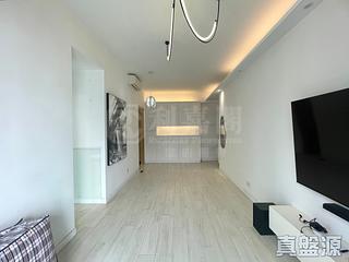 Tseung Kwan O - Twin Peaks Block 1 03