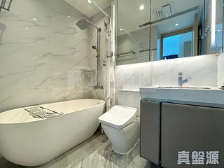 Tseung Kwan O - Twin Peaks Block 1 09