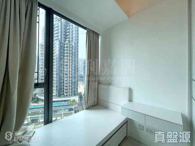 Tseung Kwan O - Twin Peaks Block 1 11