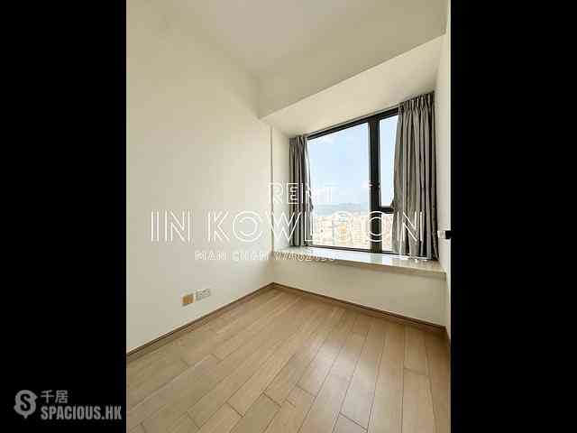 Prince Edward - Cite 33 05