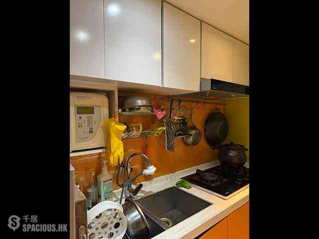 Kennedy Town - Cado Building 07