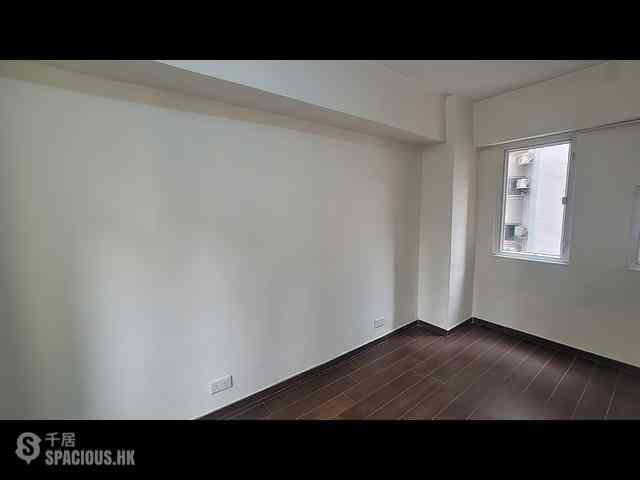 Causeway Bay - Hon Man Mansion 03