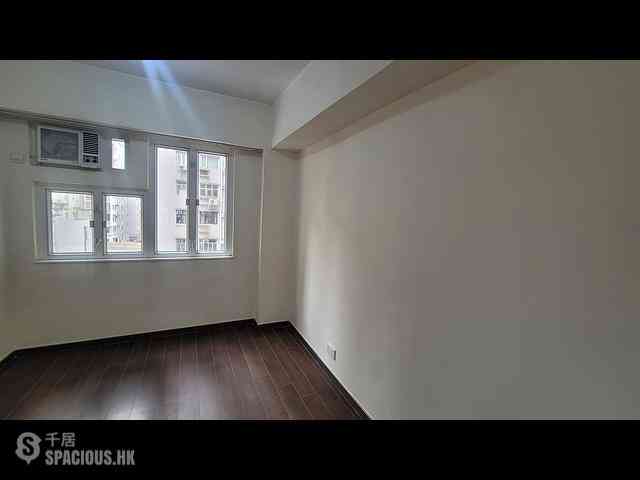 Causeway Bay - Hon Man Mansion 04