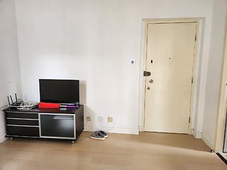 Sai Ying Pun - Yee Shun Mansion 02