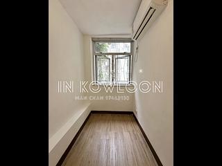 Mong Kok - 925, Canton Road 03