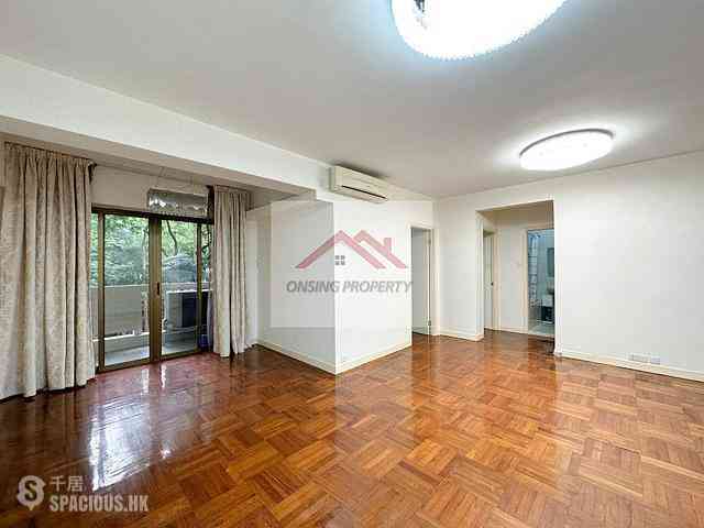 Mid Levels West - Hing Wah Mansions 02