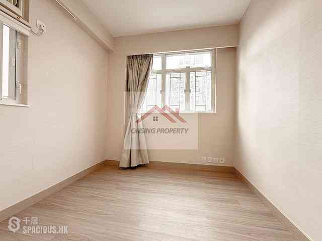 Sai Ying Pun - King Ming Mansion 05