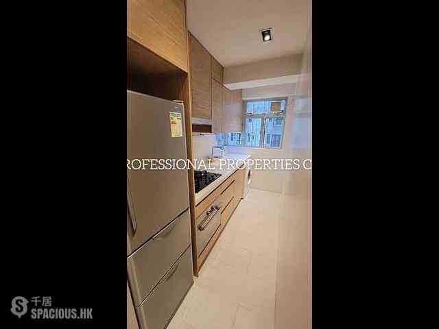 Mid Levels Central - Cimbria Court 02
