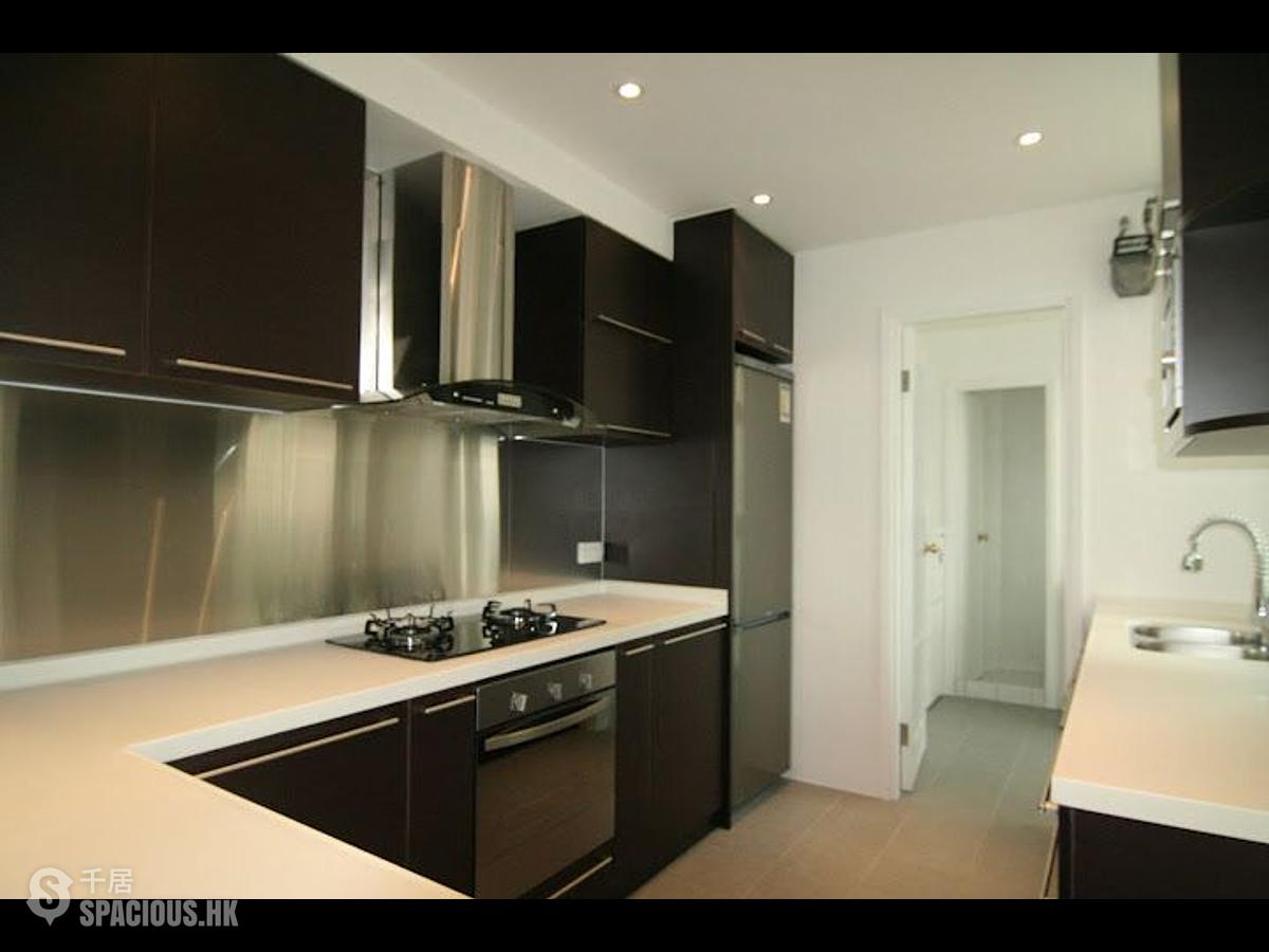 Discovery Bay - Discovery Bay Phase 4 Peninsula Village Coastline Villa 01