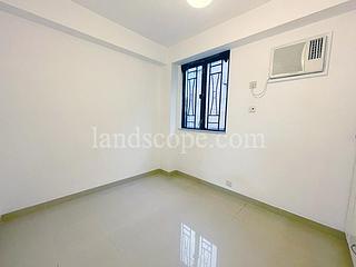 Yau Yat Chuen - Fortune House 08