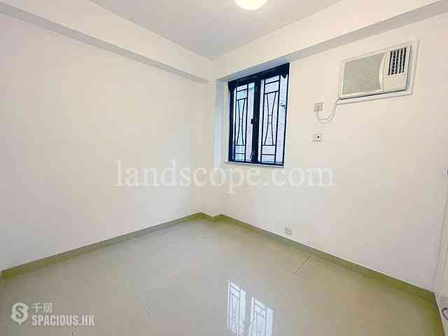 Yau Yat Chuen - Fortune House 08