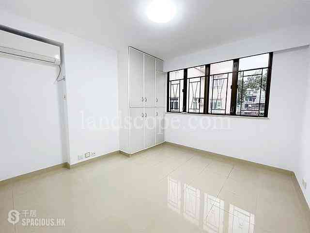 Yau Yat Chuen - Fortune House 05