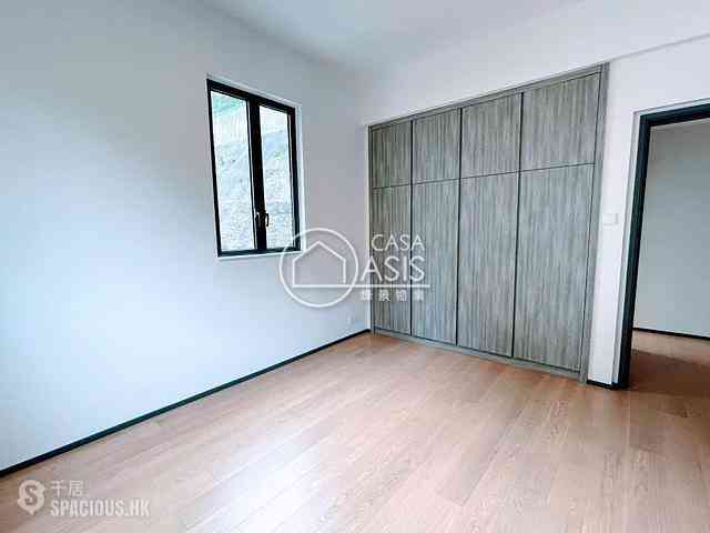 Repulse Bay - South Bay Villas 07