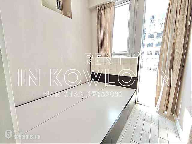 Mong Kok - The Platinum 04