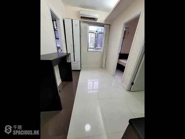 Wan Chai - Hing Bong Mansion 02