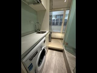 Wan Chai - Sze Bo Building 09