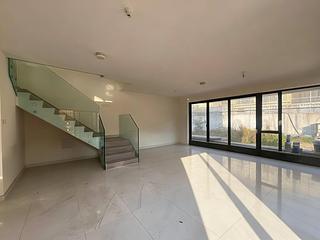 Shek Kong - Happy Villa 12