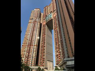 West Kowloon - The Arch Sun Tower (Block 1A) 06