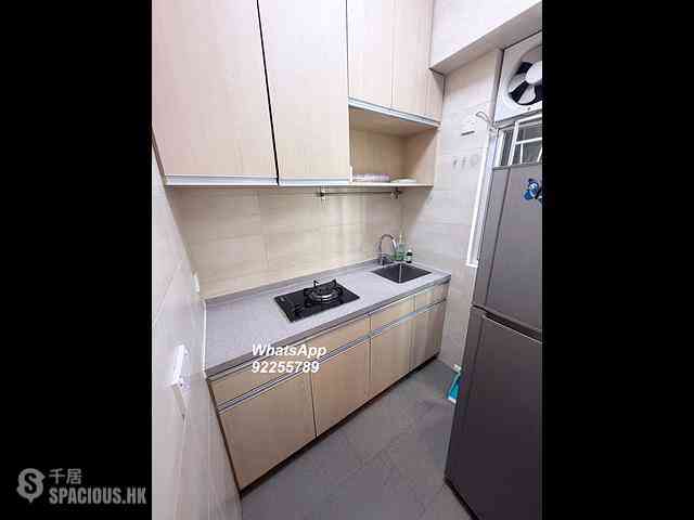 Sai Ying Pun - Federate Building 07