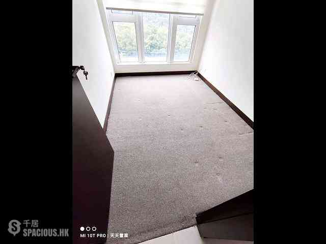 Clear Water Bay - Hillview Court 08