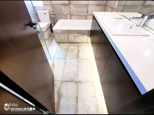 Clear Water Bay - Hillview Court 10