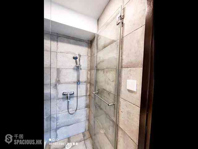 Clear Water Bay - Hillview Court 11