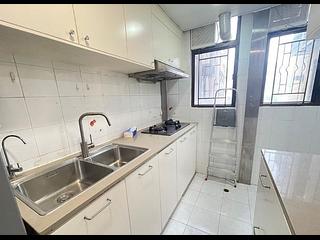 Happy Valley - Villa Rocha Block A 04