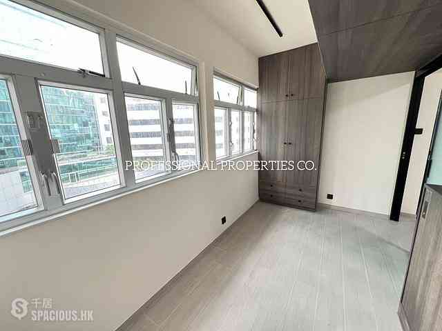 Happy Valley - Yee Fung Building 08