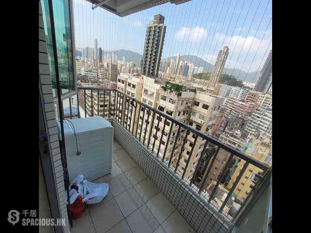 Prince Edward - Fortune Court 01