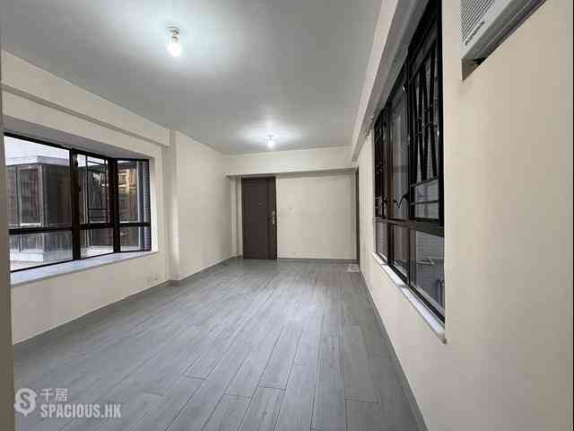 Sai Ying Pun - Kwong Fung Terrace 01