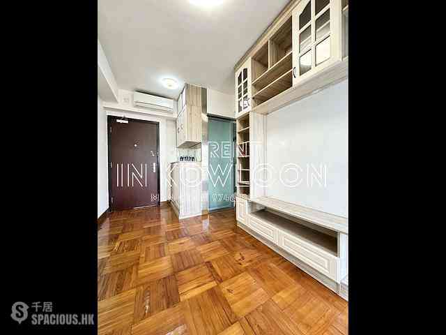 Prince Edward - Fortune Court 02